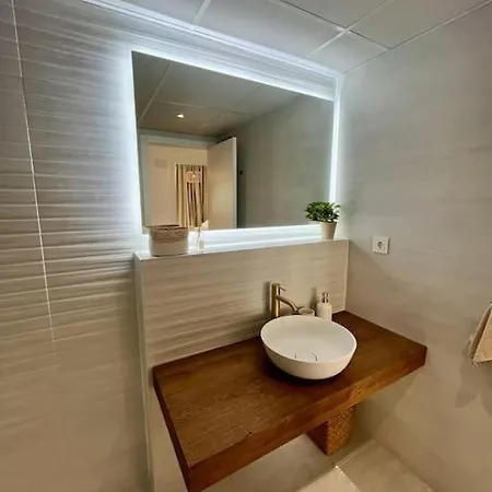 Casa Fina Urb El Dorado * Marbella