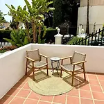 Casa Fina Urb El Dorado * Marbella