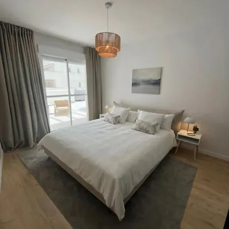 Casa Fina Urb El Dorado Marbella