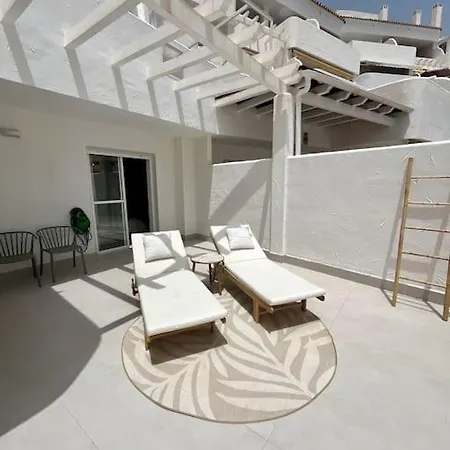 Casa Fina Urb El Dorado Lejlighed