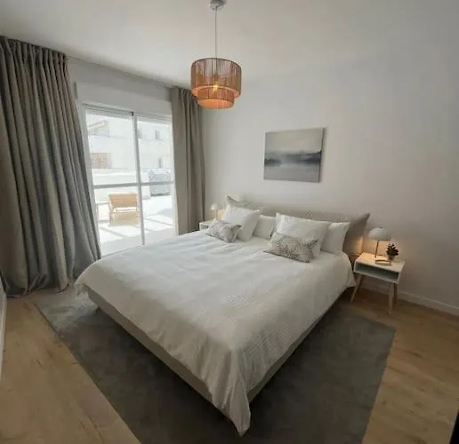 Casa Fina Urb El Dorado Marbellac
