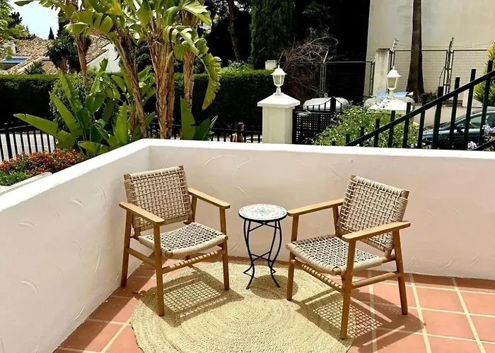 Casa Fina Urb El Dorado * Marbella